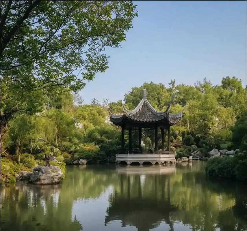 雨花台区摆布美容有限公司